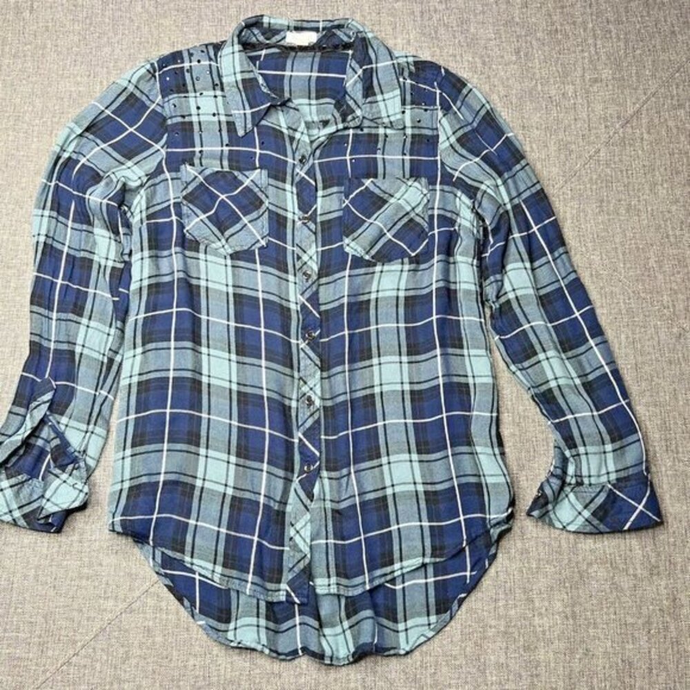 Westport Flannel Shirt Medium‎ Blue Plaid With Embellishment Roll Up Sleeve
